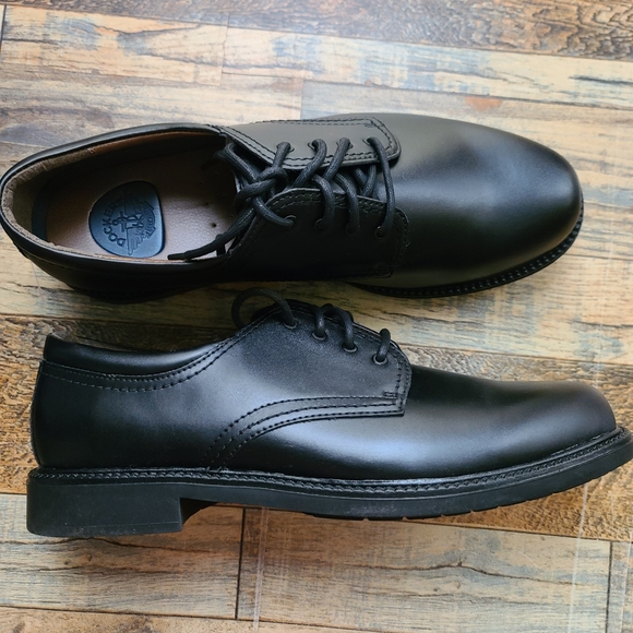 Dockers Men's Gordon Leather Oxford Dress Shoe Size 12 Brand New